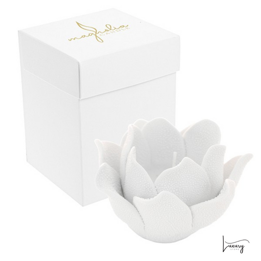 Candela Magnolia con gocce di rugiada