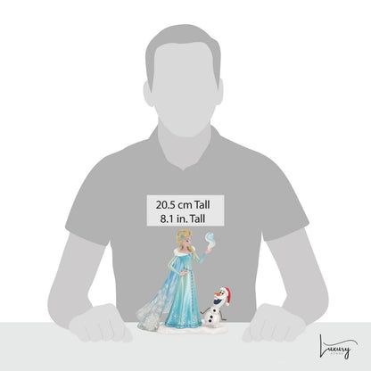 Disney Showcase Frozen  Elsa & Olaf