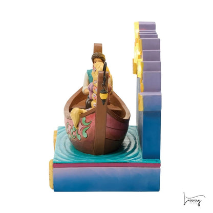 Disney Traditions Figurina Rapunzel sulla barca – Jim Shore