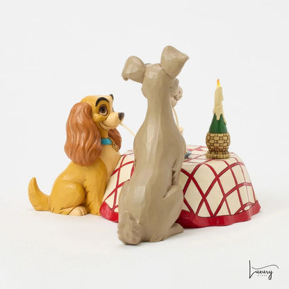 Disney Traditions Figurina Lilli e il Vagabondo– Jim Shore